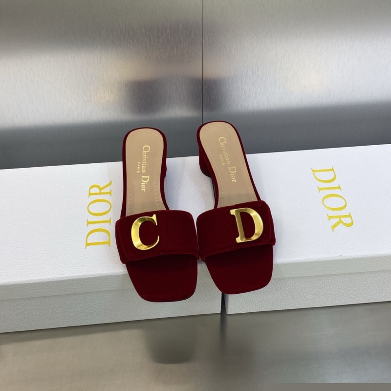 ch**an D*or slippers